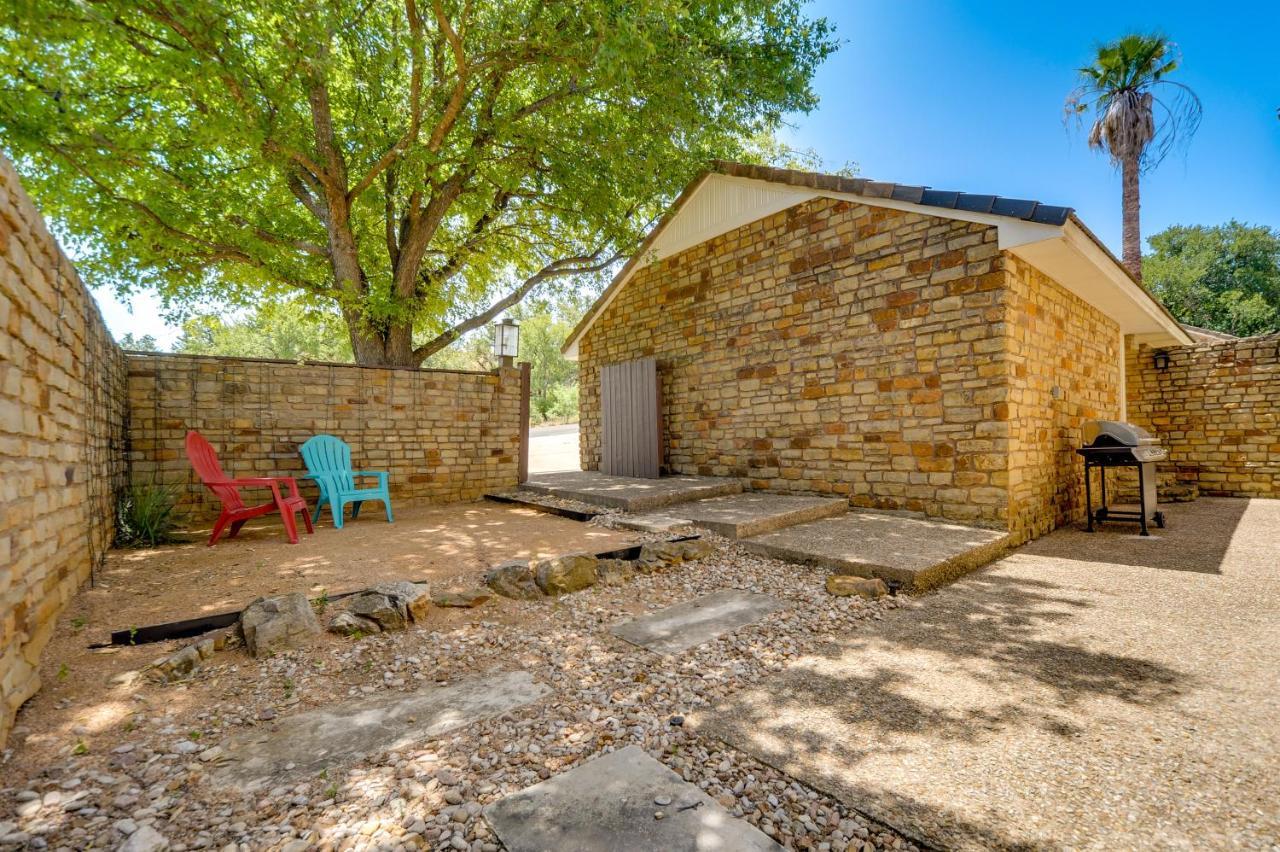 Dog-Friendly Texas Retreat With Fireplace And Grill! Villa Horseshoe Bay Exterior foto